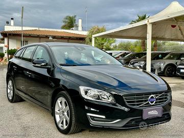 VOLVO V60 D2 1.6 Momentum