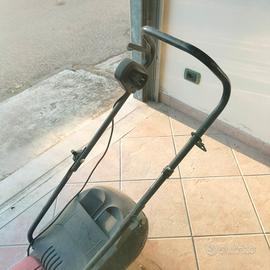 piccola falciatrice elettrica