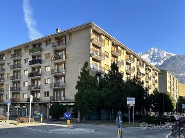 3 LOCALI A AOSTA