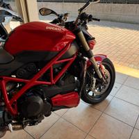 Streetfighter 848