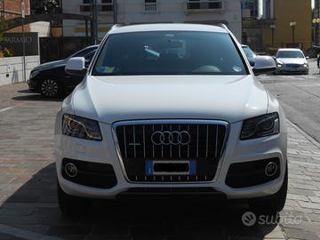 AUDI Q5 1ª serie - 2009