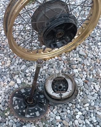 YAMAHA XT 600 - cerchio posteriore TAKASAGO