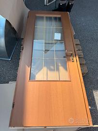9 Porte in legno varie misure e finiture