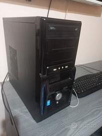 computer fisso da ufficio 