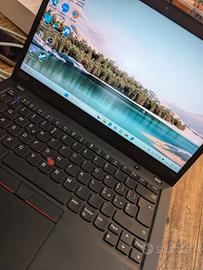 Lenovo ThinkPad T490s | i7-8665U | 16GB RAM | 256G