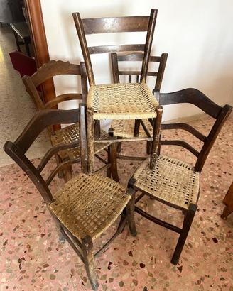 5 sedie vintage in legno con seduta impagliata