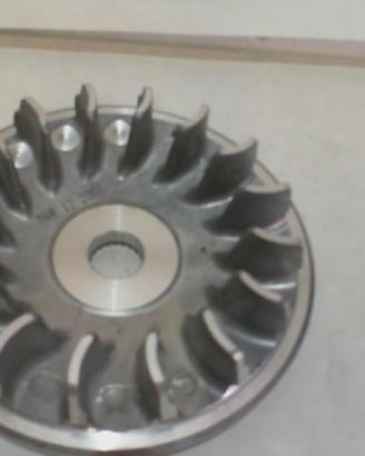 SEMIPULEGGIA MOTRICE VARIATORE PIAGGIO 834774 PER 