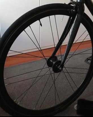 Ruota anteriore bici