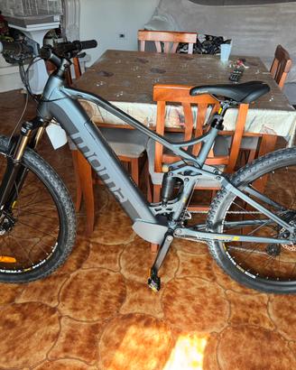 E-bike moma bike