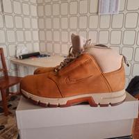 STIVALETTO NIKE AIR COLOR CAMMELLO 