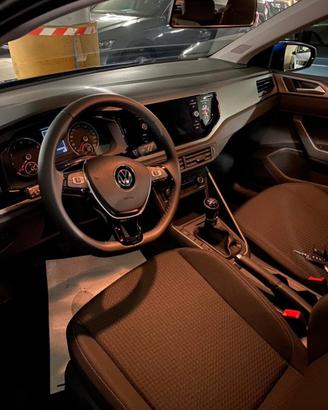 auto polo per neopatentati
