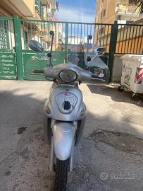 Kymco People 125