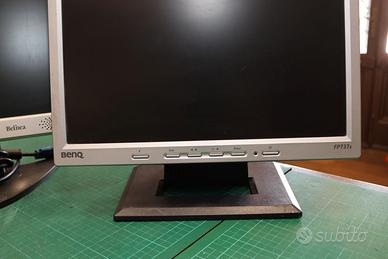 2 MONITOR COMPUTER - Informatica In vendita a Torino
