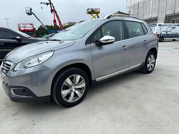 PEUGEOT 2008 PureTech 82 Allure12v OK NEOPATENTA