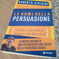 Le armi della persuasione libro