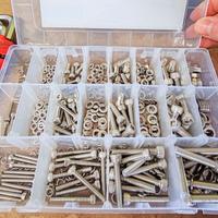 Scatola viti acciaio inox con dadi rondelle 480pz