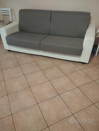 Divano letto tre posti 