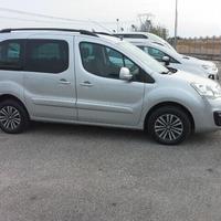 Peugeot Partner 1.6 hdi 2 PORTE DIETRO VAN