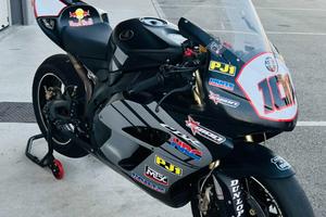 Honda CBR 1000 - 2004 SOLO PISTA