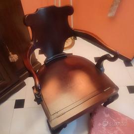 poltrona vintage  in legno 