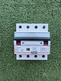 Bticino Int Magnetotermico Diff GN8844A16