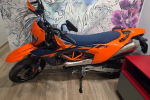ktm 690 smc r 2026