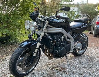 Triumph Speed Triple 955i - 2002