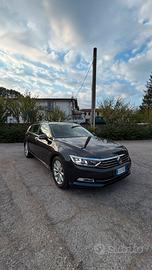 VOLKSVAGEN PASSAT