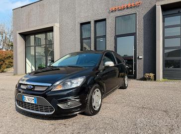 Ford Focus Titanium 90CV - Clima - Neopatentati
