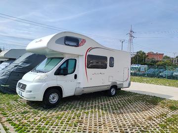 camper Roller Team mansardato del 2012 euro 5b 
