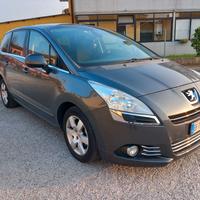 Peugeot 5008 1.6 Diesel Anno 2011 con 195000km