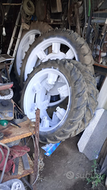 Cerchi e gomme strette per trattore Fiat