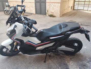 Honda xadv 750