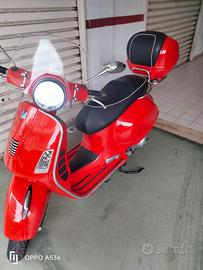 Vespa 300 GTS 300 ie