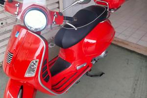 Vespa 300 GTS 300 ie