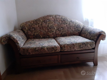 Divano due posti