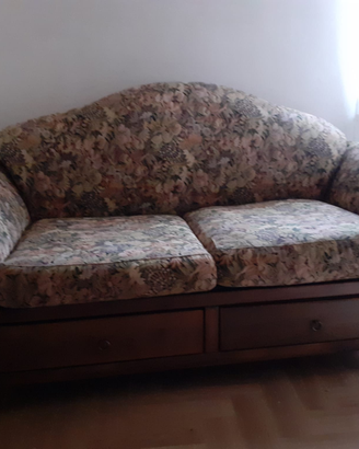 Divano due posti