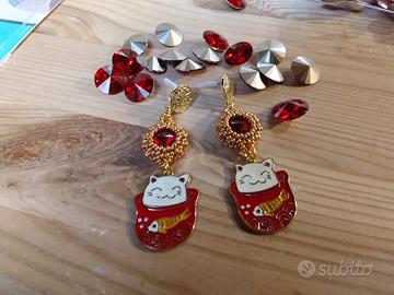 orecchini fatti a mano stile giapponese kawaii.