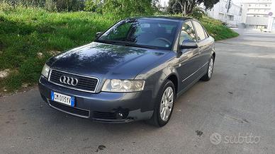Audi A4 1.9 TDI 101cv X Neo Patentati