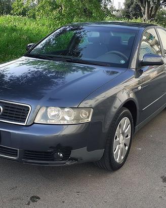 Audi A4 1.9 TDI 101cv X Neo Patentati