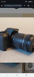Canon EOS 600 d con obiettivo 