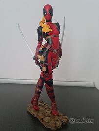 Action figure Lady Deadpool marvel DC comics