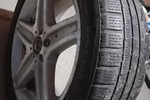 cerchi con gomme Mercedes