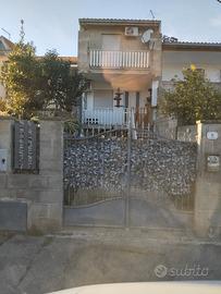Villetta singola a schiera su tre livelli, Senorbì