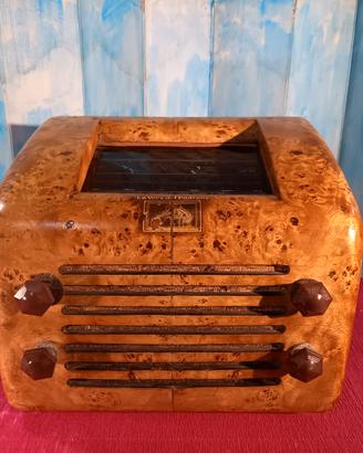 Radio a valvole "La Voce del Padrone" 406 anni 40