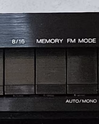 Akai AT-A305