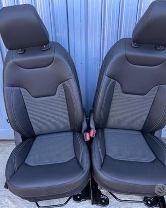 Sedili misto pelle Jeep Compass e Renegade