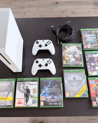 Xbox One S 500GB + 2 controller + 8 giochi+support