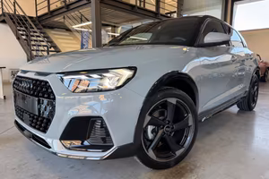 Audi A1 Allstreet 35 TFSI 150cv S Tronic S line In