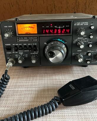 Yaesu FT-225RD VHF All-Mode
